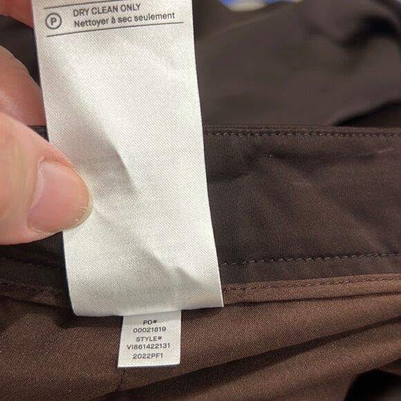 Vince Satin Pleated Cropped wide Leg Pants size 24plus. NWOT - Picture 14 of 14